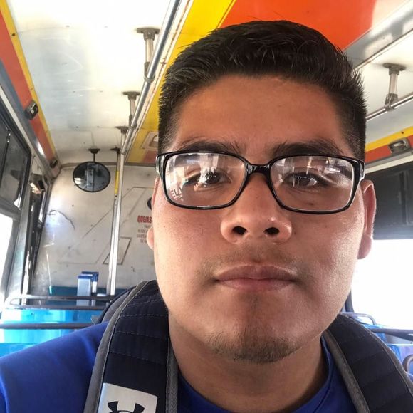 Meet your Posher, Juan - Picture 1 of 1